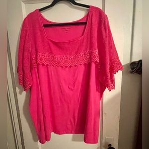 SALE 2/25, 3/30, 4/35!! Jessica London shortsleeve top with lace detail sz 26W